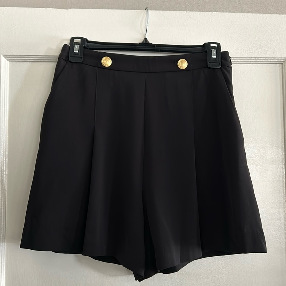 NWT H&M Size 4 Black Shorts